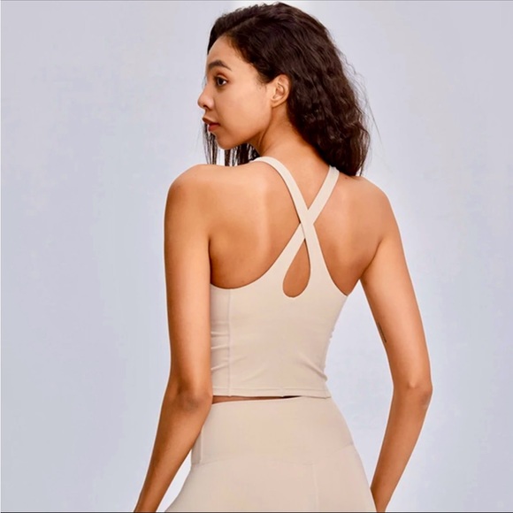 Tank top with built in bra - Picture 2 of 6